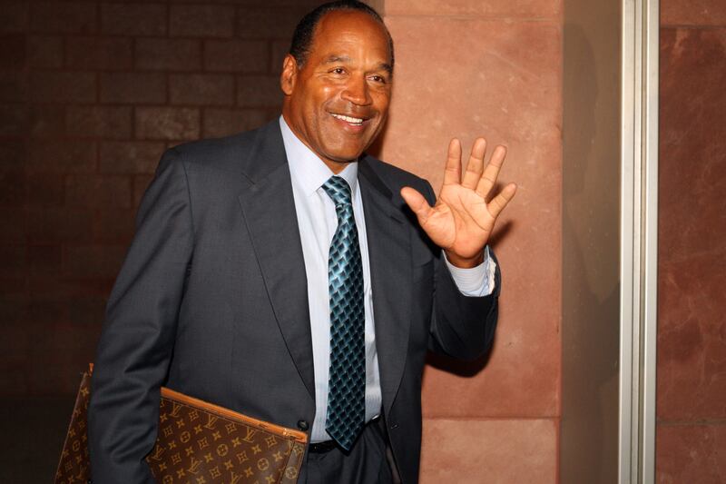 galleries/2013/05/16/o-j-simpson-s-transformation-through-the-years-photos/130515-OJ-02_e4u3tt