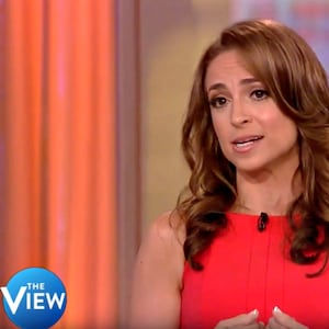 articles/2016/07/13/fox-news-jedediah-bila-defends-roger-ailes-to-the-view-he-s-like-a-dad-to-me/160713-jedediah-bila-theview-wilstein-tease_nucfjs