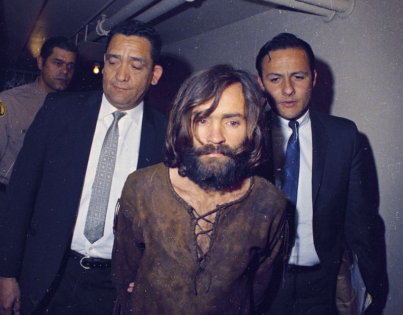 191021-bugliosi-manson-embed_nxw8rw