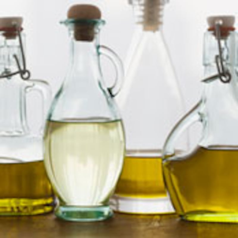 articles/2009/12/01/the-secrets-to-buying-olive-oil/donenfeld-olive-oil_66513_er6txf