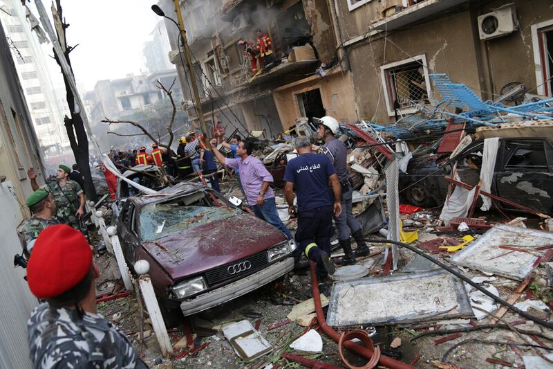 articles/2012/10/19/beirut-bombing-kills-assad-foe-brings-syria-war-to-lebanon/beirut-blast-giglio_nk4yzv