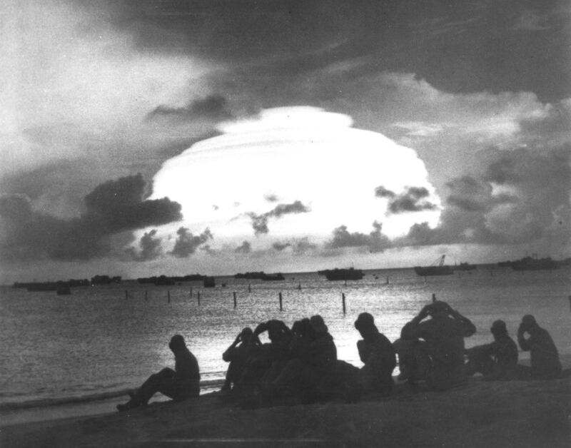 galleries/2016/07/09/spectacular-marshall-islands-and-bikini-atoll-h-bomb-drops-photos/160709-supernova-hydrogen-bomb-islands-photo-7_qnqx2v