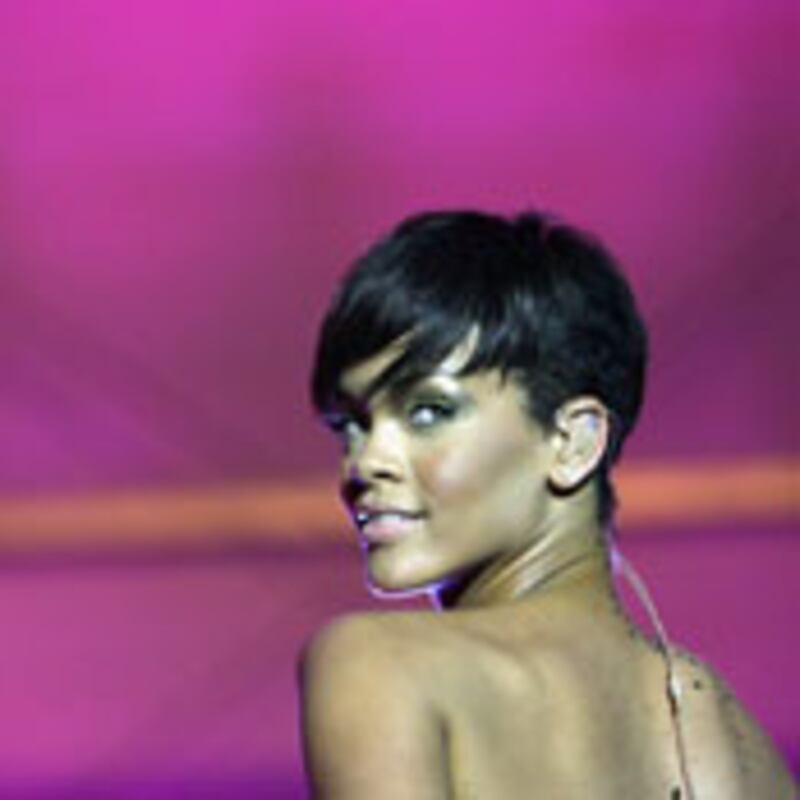 articles/2009/03/08/is-rihanna-the-new-nicole-brown-simpson/fairstein---rihanna-_17017_p9kapk