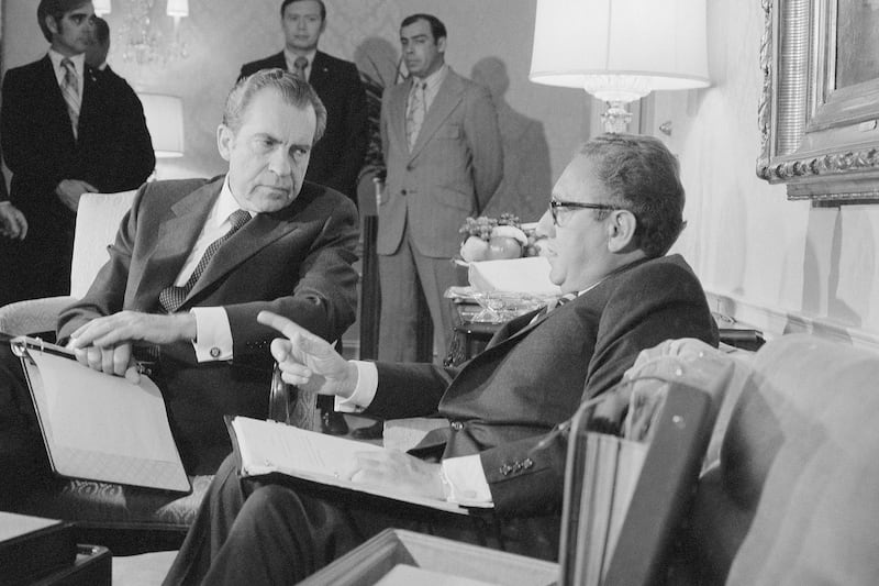 articles/2013/09/28/bloody-bloody-richard-nixon-s-role-in-a-forgotten-genocide/130927-turse-blood-kissinger-tease-embed_kzwqwl