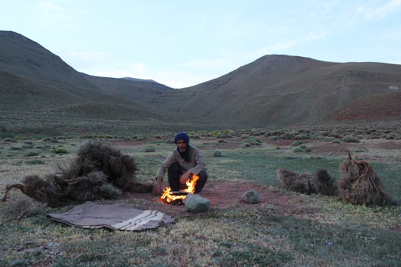 articles/2014/01/22/on-foot-in-the-high-atlas-mountains-of-morocco/140120-eede-morocco-embed2_zubeve