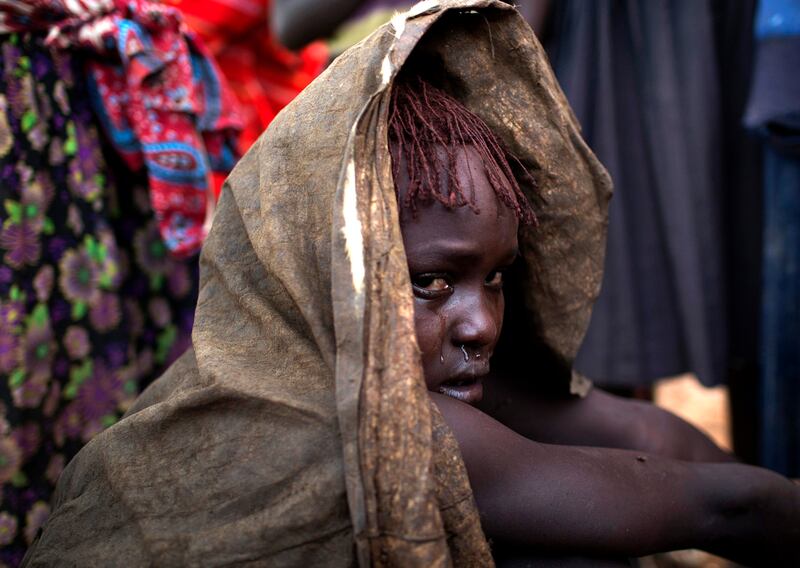 galleries/2014/11/29/inside-a-female-circumcision-ceremony-in-kenya-photos/141113-kenya-circumcision-09_fllgts