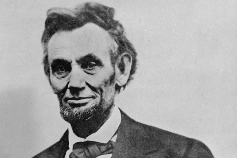 articles/2013/10/26/president-lincoln-s-twitter-mole/131025-periano-lincoln-tease_pxfbqd