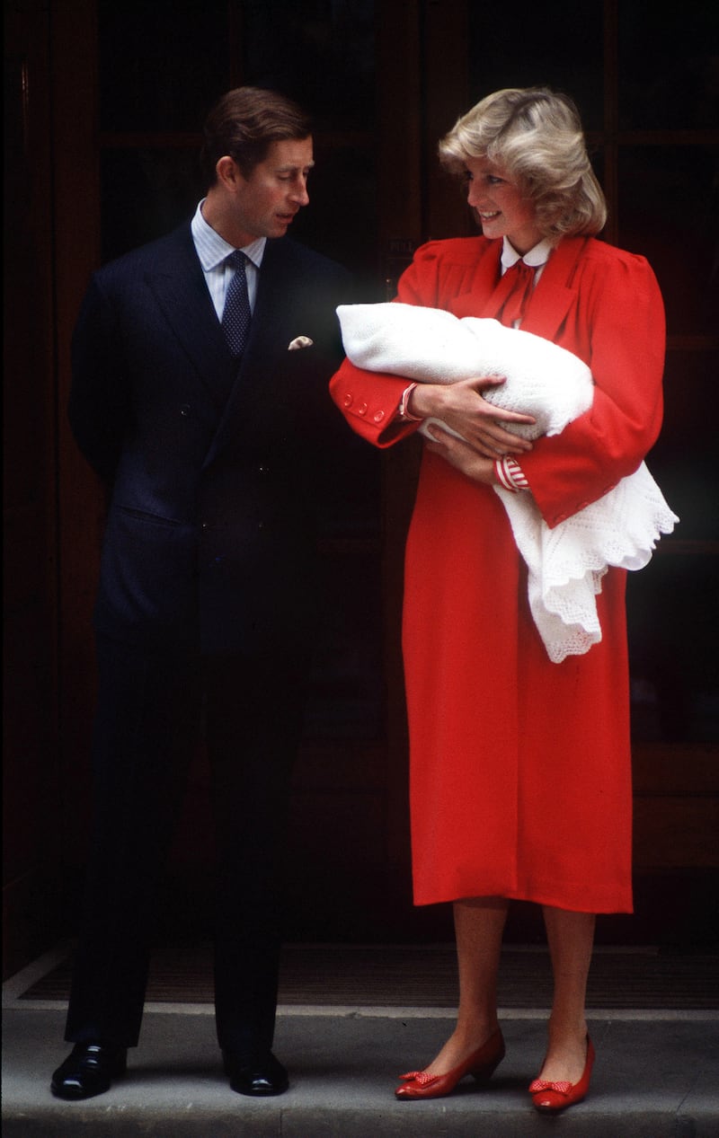 220822-princess-diana-embed-8_dyjm8t