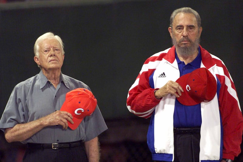 galleries/2016/11/26/fidel-castro-through-the-years-in-photos/150109-fidel-castro5_wvedjp