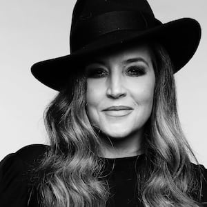 230114-rohrlich-lisa-marie-presley-hero_fugydv