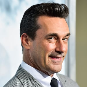 220310-jon-hamm-tease-01_uzr66r