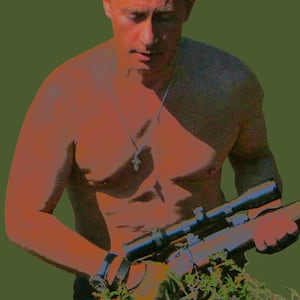 180715-warren-dangerous-putin-hero_bhqauy