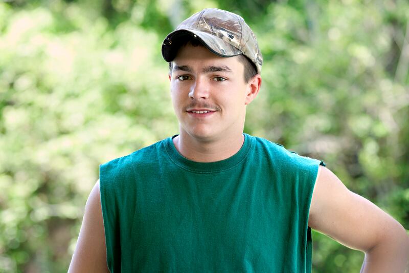 articles/2013/04/02/who-was-shain-gandee-the-mtv-buckwild-star-found-dead/130401-shain-gandee-rip-tease_bvhict