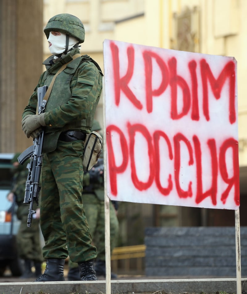 galleries/2014/02/28/crimea-in-chaos-and-crisis/140301-crimea-update-10_fq5y3u