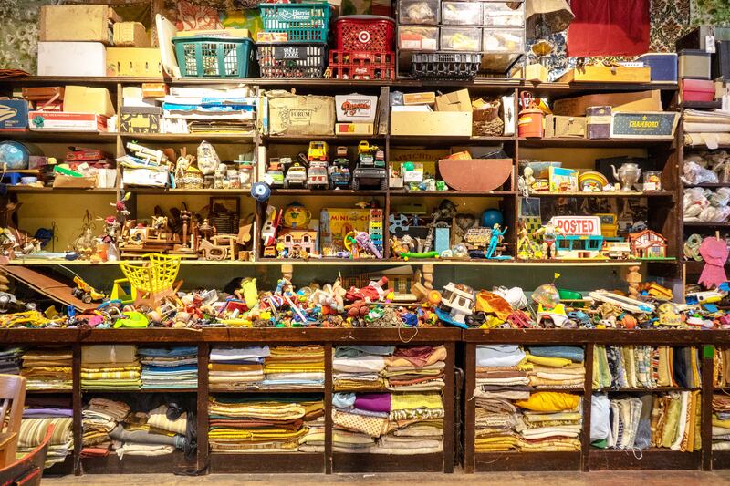 Shelves-of-Things_Elsewhere-Museum_-Greensboro_-NC_hfhgjr