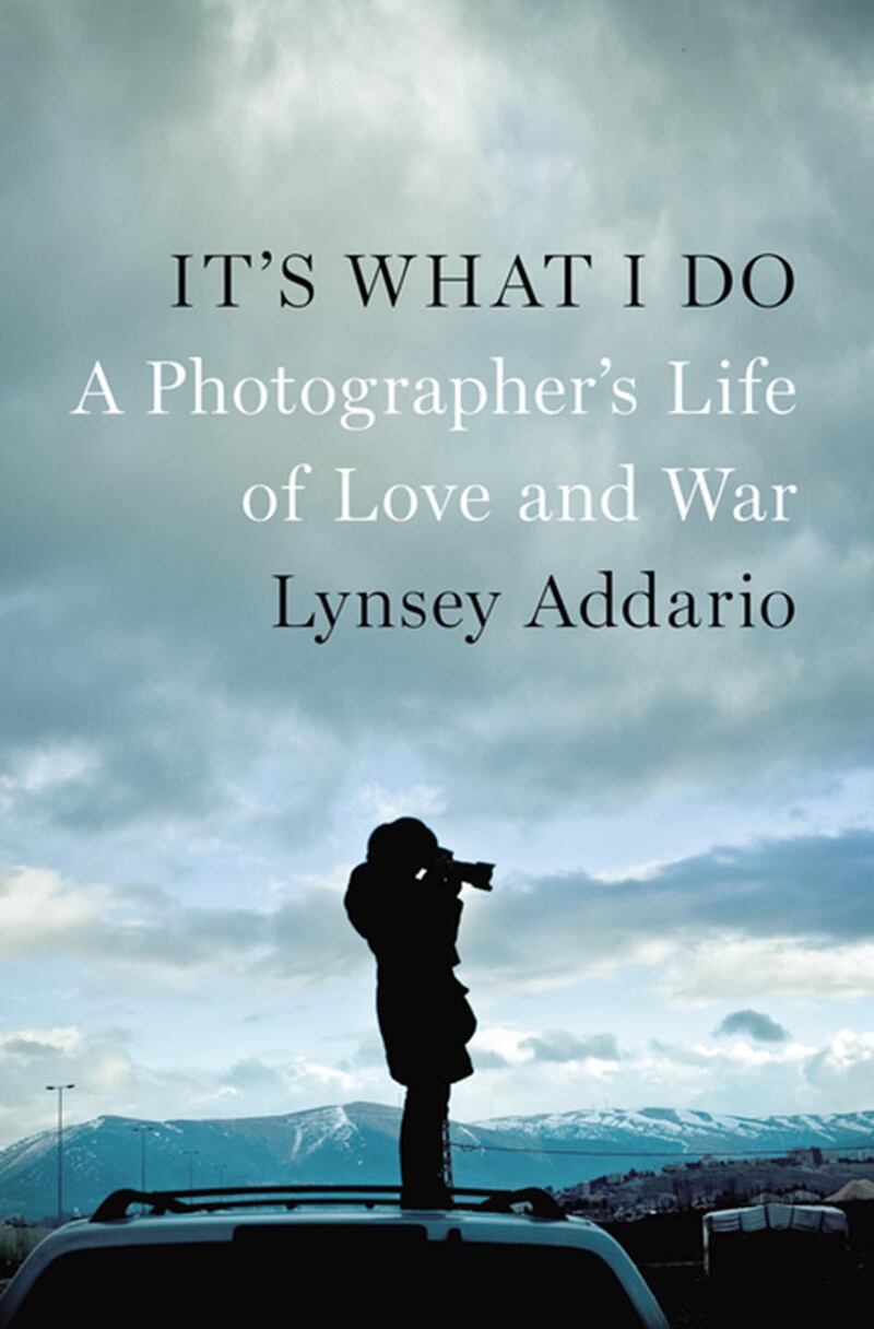 articles/2015/03/16/how-to-be-a-war-photographer-and-working-mom/150306-lyndsey-addario11_zfans9