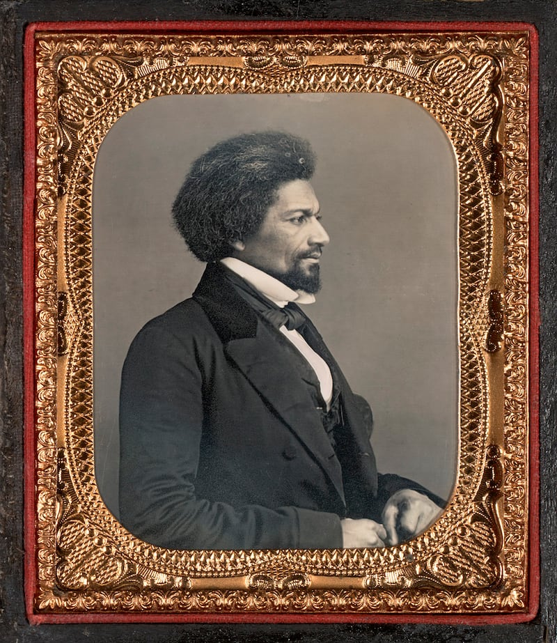 galleries/2015/11/15/frederick-douglass-the-most-photographed-american-of-the-19th-century/151106-Frederick-Douglas-04_rbe2n7