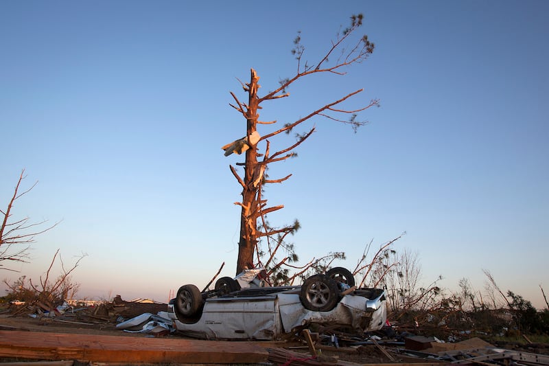 galleries/2014/04/29/the-path-of-destruction-tornadoes-left-in-the-south-photos/140429-tornado-4_c79mdg