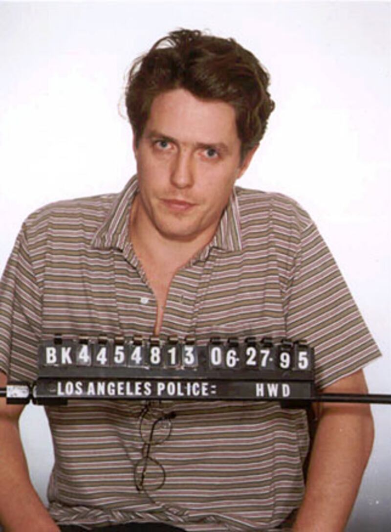 galleries/2009/04/14/celebrity-mug-shots/mugshots---hugh-grant_wjufm2