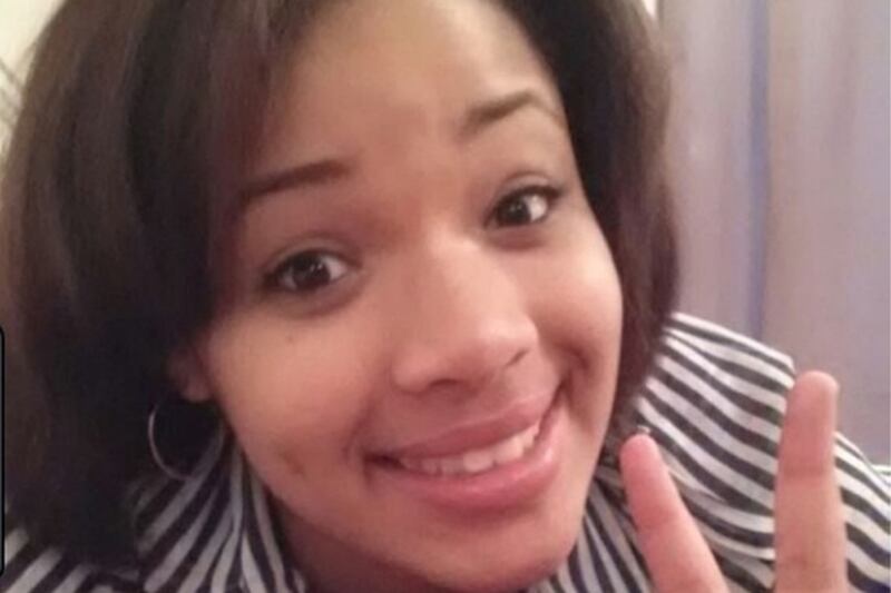 articles/2013/01/30/chicago-teen-hadiya-pendleton-called-best-in-our-city-gunned-down/130130-Daly-Chicago-shooting-tease_fojnzt