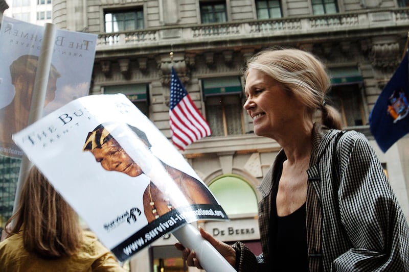 galleries/2014/03/25/80-glorious-years-of-gloria-steinem-photos/140324-gloria-steinem7_e42njh