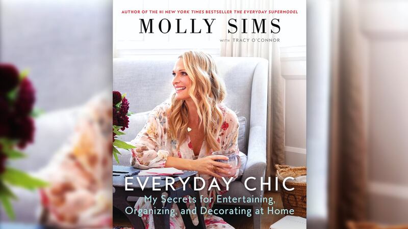 171009-Molly-Sims-Book-embed_n8tio2