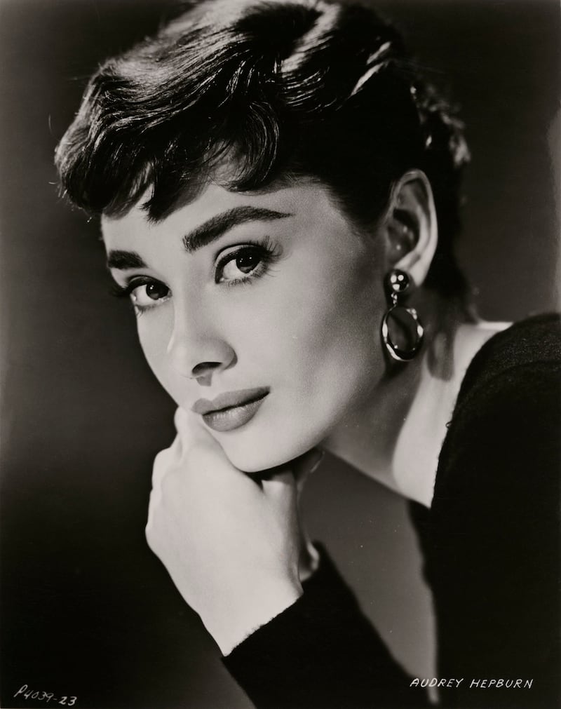 galleries/2015/07/14/inside-the-audrey-hepburn-exhibit-photos/150713-Audrey-Hepburn-08_itvqob