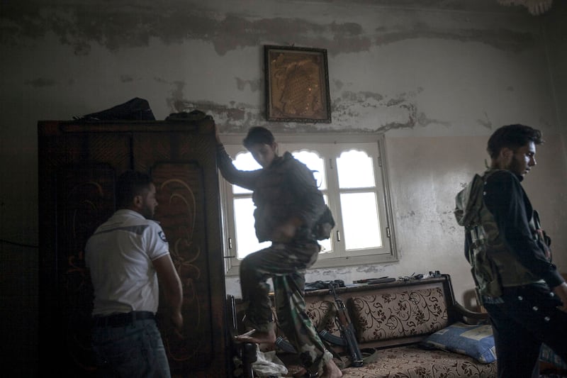 galleries/2013/10/09/the-last-ones-left-photos-of-a-syrian-family-that-refuse-to-leave-their-village/131007-syria-family12_oukkhh