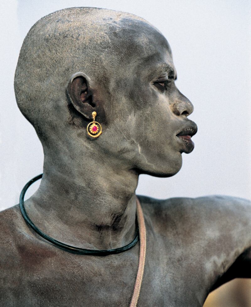 galleries/2010/10/19/dinka-legendary-cattle-keepers-of-sudan/dinka-4_koc8jb