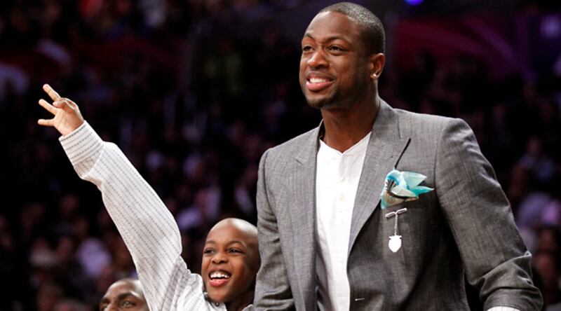 articles/2011/06/06/dwyane-wade-my-life-as-an-nba-superstar-single-dad/dwyane-wade-CO08-artlede_cyjd5f