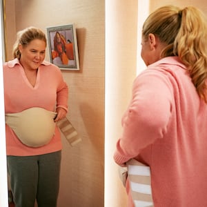 Amy Schumer as Lainy in Kinda Pregnant.