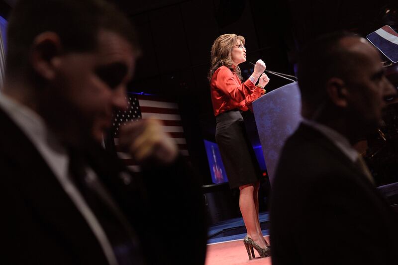 articles/2012/02/11/sarah-palin-s-mockery-of-barack-obama-rouses-cpac-crowd/palin-cpac-kurtz_dkkeoo