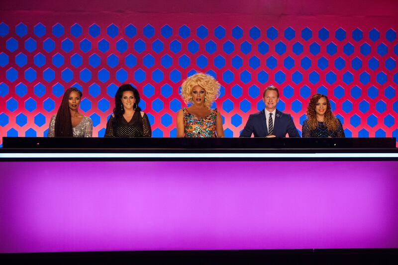 articles/2016/03/21/rupaul-defends-the-shocking-drag-race-double-elimination/160321-fallon-drag-race-embed_z9yq0s