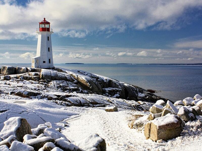 galleries/2014/03/08/picture-perfect-lighthouses-in-winter-photos/cnt-ligthhouse-winter-6_ldgrow