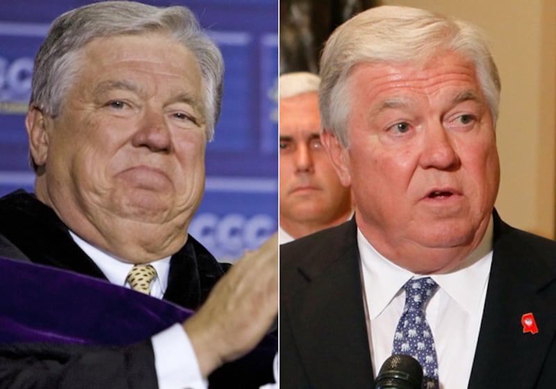 galleries/2010/09/23/politicians-weight-loss/politician-weight-loss---haley-barbour_rosvut