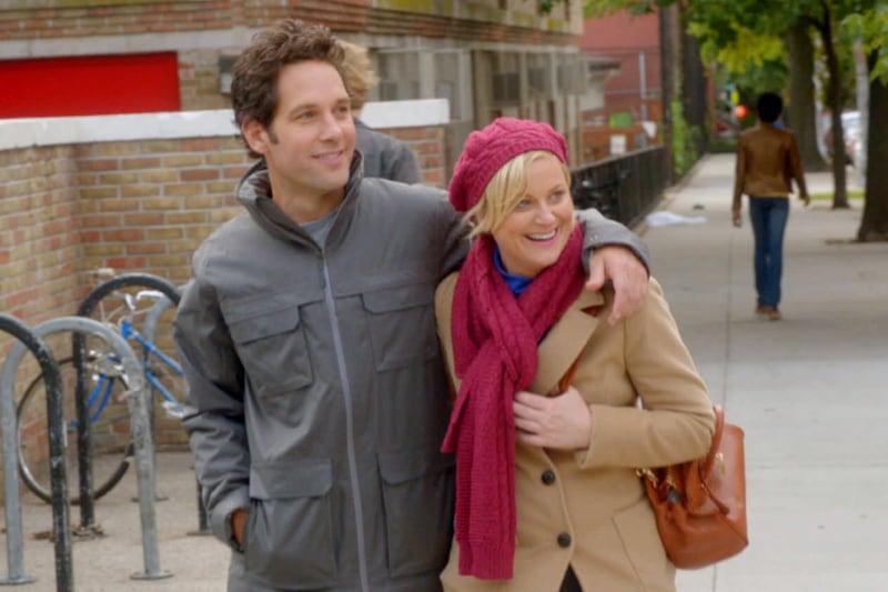 articles/2014/01/29/paul-rudd-and-amy-poehler-s-ultimate-rom-com-spoof-they-came-together/140126-kumar-rudd-poehler-tease_hs85z6