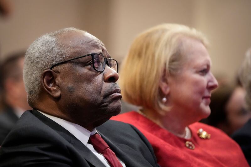 A photo of Clarence Thomas and Virginia Thomas 