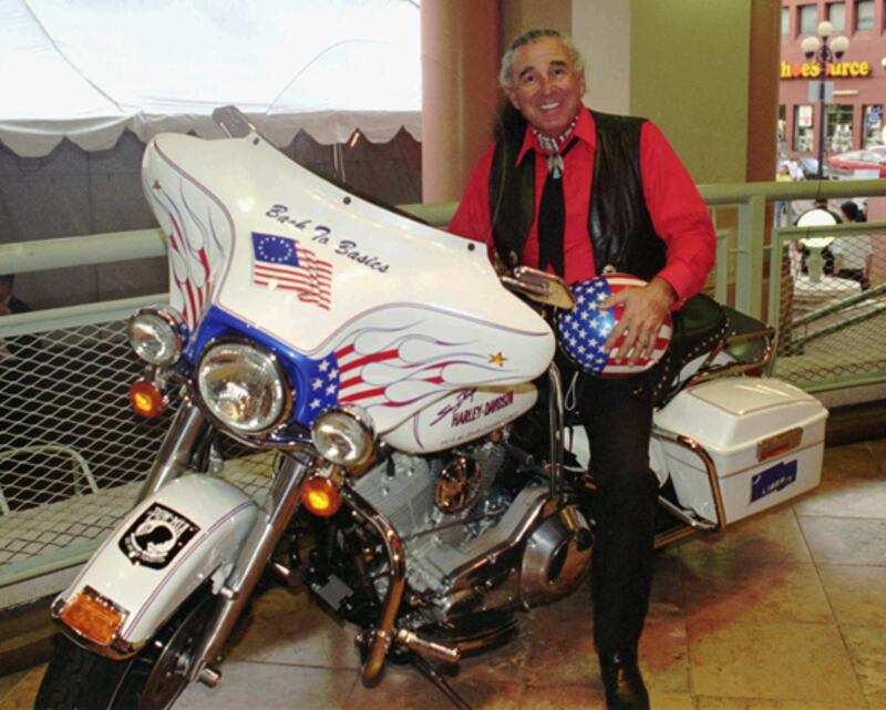 galleries/2011/04/13/politicians-on-motorcycles/politicians-on-motorcycles---ben-nighthorse-campbell_h73slv