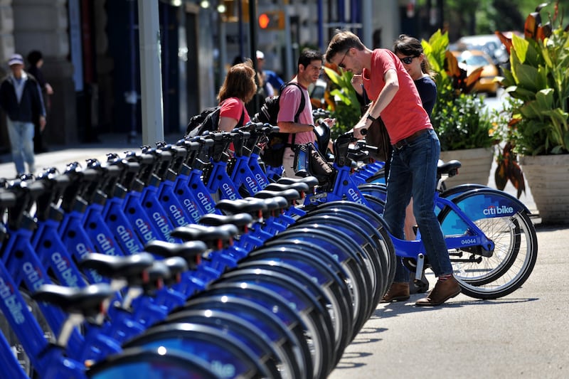 galleries/2013/06/02/cool-green-cities-smart-projects-in-copenhagen-portland-paris-more/130602-green-cities-new-york_m1waft