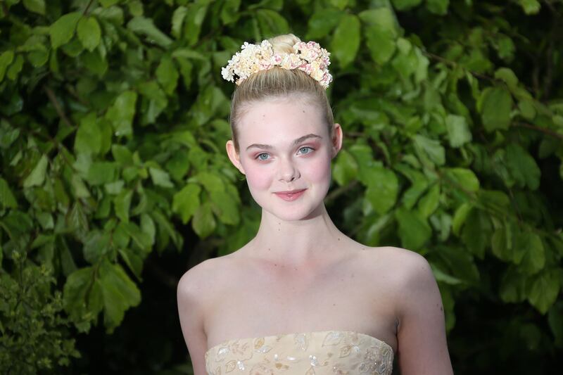 articles/2014/05/22/meet-your-new-sleeping-beauty-elle-fanning-on-maleficent-brangelina-and-summer-style/140521-stern-fanning-tease_mu0fxu