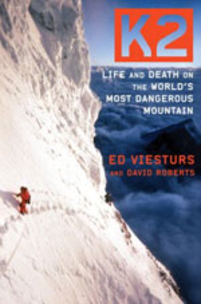 articles/2009/10/28/mountain-man/marshall-viesturs-mountain---book-cover_gcfhx9