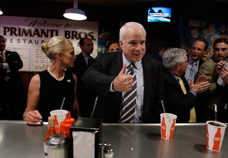 galleries/2008/10/28/john-mccain-s-thumbs-up/mccain-thum7_thzims