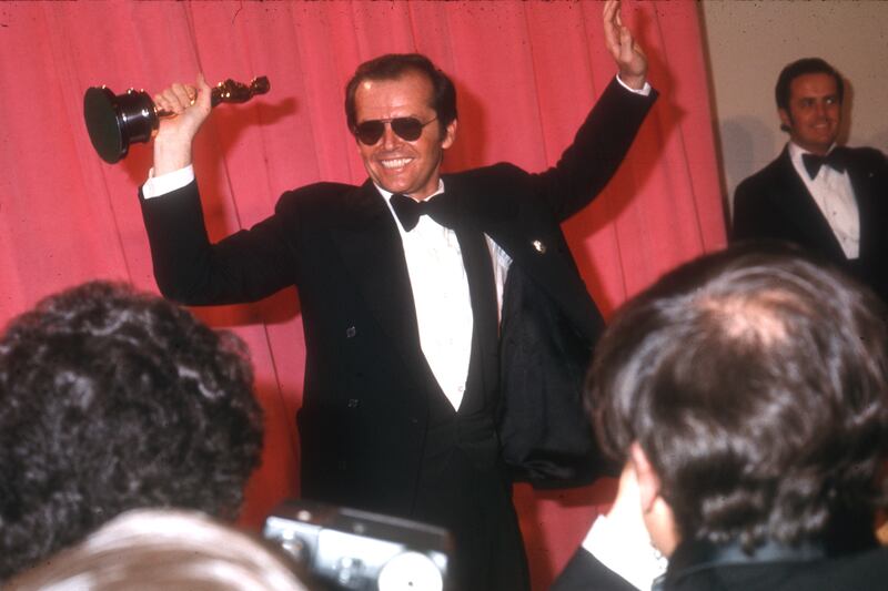 articles/2013/10/30/jack-nicholson-deserves-a-better-biography-than-this/131029-bray-nicholson-bio-tease_usueim