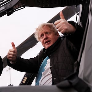 2022-01-27T173331Z_1252276224_RC2T7S97LT8H_RTRMADP_3_BRITAIN-POLITICS-JOHNSON_egznto