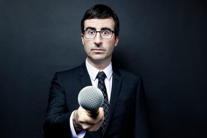 articles/2014/05/01/john-oliver-on-last-week-tonight-turning-down-cbs-and-nauseating-american-politics/140430-stern-oliver-tease_tjrl22