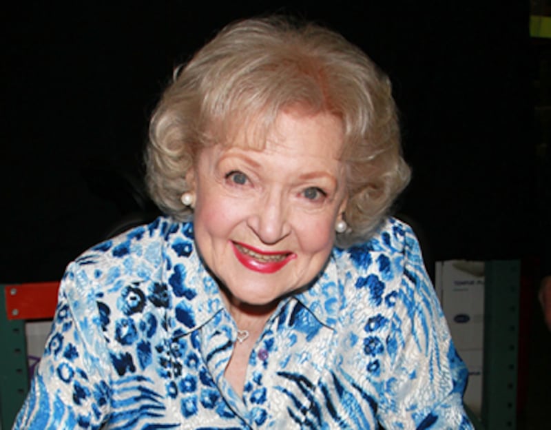 articles/2011/05/16/betty-white-my-favorite-mistake-is-two-divorces/betty-white-mistake_181110_lanmch