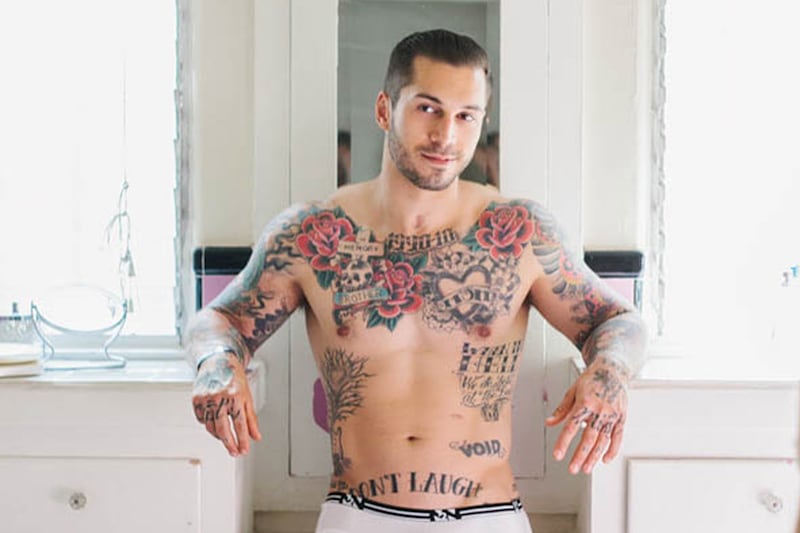 articles/2014/03/15/from-g-i-to-eye-candy-war-vet-alex-minsky-s-model-turn/140314-hod-minsky-tease_dkg6di