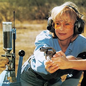 articles/2012/07/25/do-u-s-women-need-guns-self-defense-expert-paxton-quigley-says-yes/paxton-quigley-guns-pesta_awjn6w