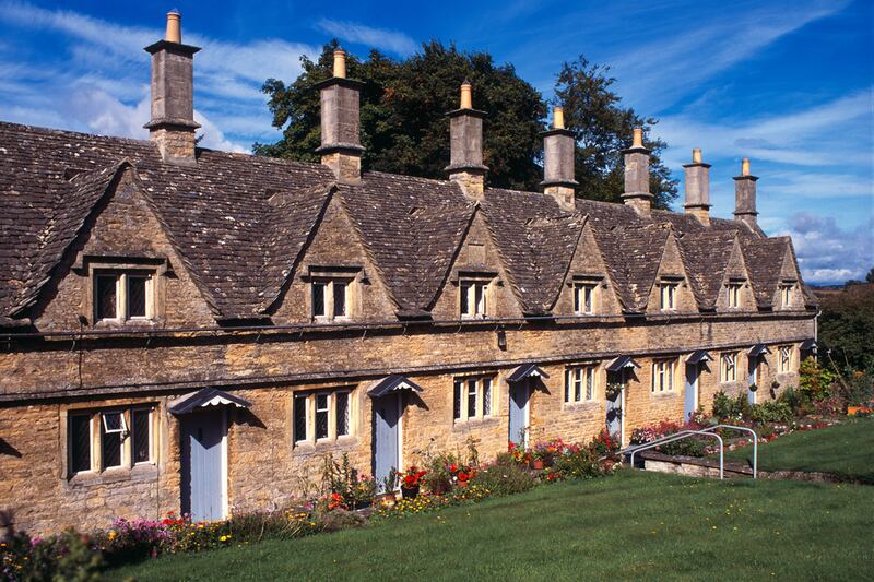 articles/2011/07/16/news-of-the-world-chipping-norton-country-escape-for-britain-s-elitej/chipping-norton-underhill_ehhbka