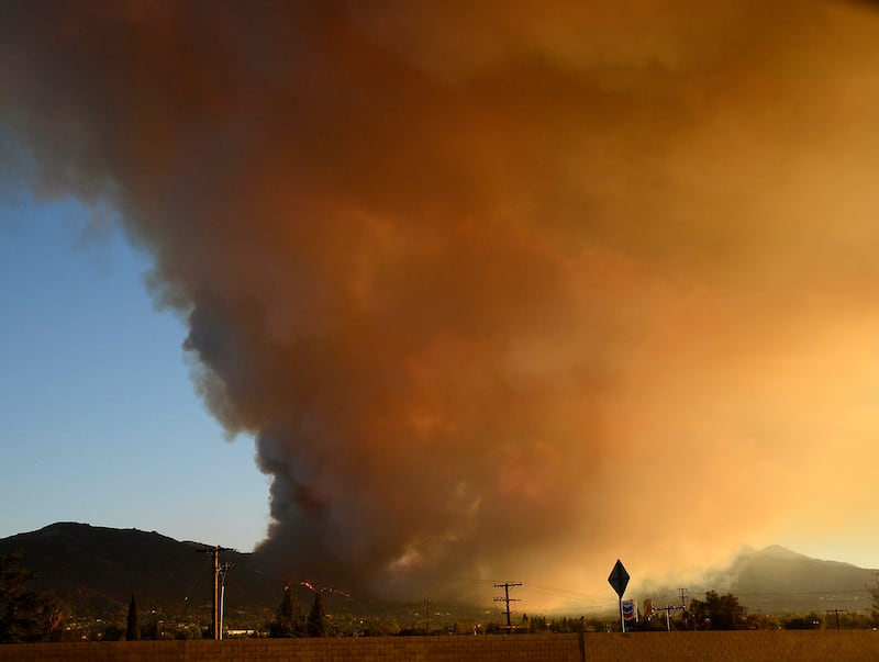 galleries/2014/01/17/southern-california-is-on-fire-1-700-acres-and-counting-photos/calif-fires-2_u1qttb